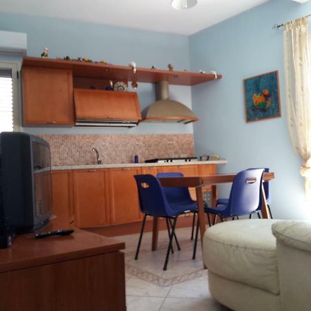 Apartament Casa Eleonora Campofelice Di Roccella Zewnętrze zdjęcie