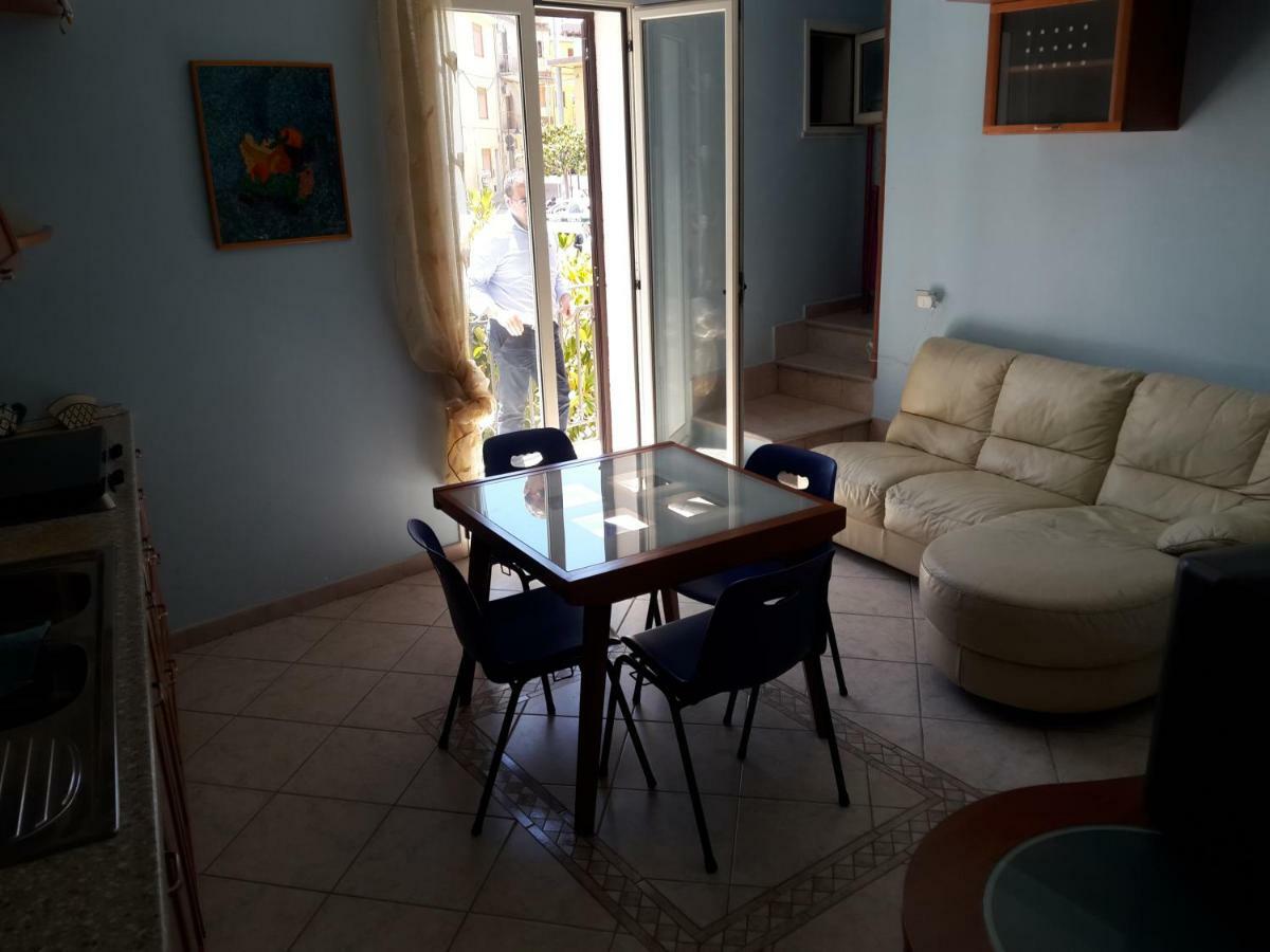 Apartament Casa Eleonora Campofelice Di Roccella Zewnętrze zdjęcie